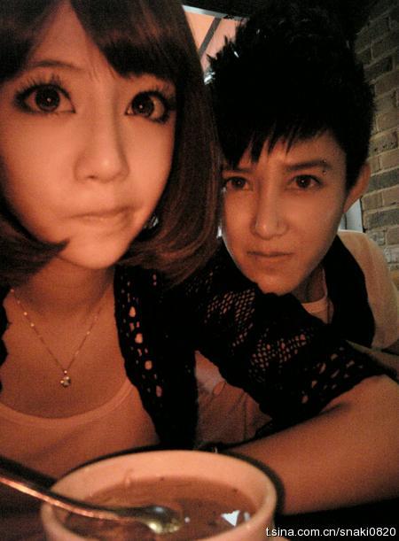 林弯弯 资料,才华横溢的年轻歌手，音乐之路的璀璨星光