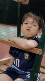 嗯哼照片壁纸,童真瞬间，温暖心灵